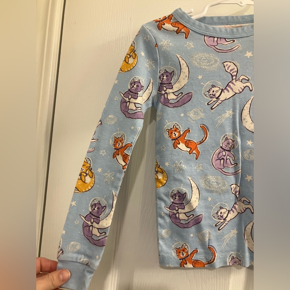 ❤️Sky Blue Cats on the Moon Toddler Pajamas Matching Set, Member’s Mark, EUC - Picture 3 of 9